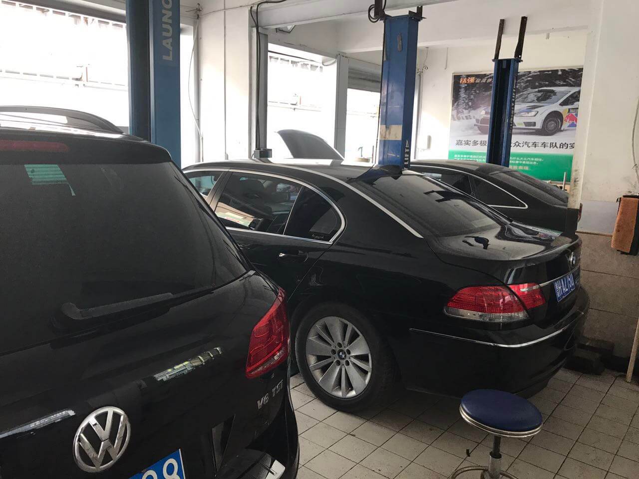 奧迪冷卻液表面一層油與哪些原因有關(guān)？